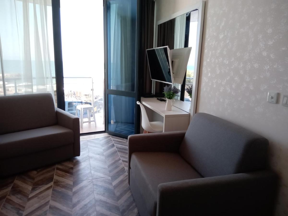 포마리 Sea View Triple S B 아파트 외부 사진